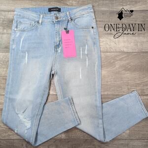 Between Us Juniors High Rise Crop Jeans Size 13